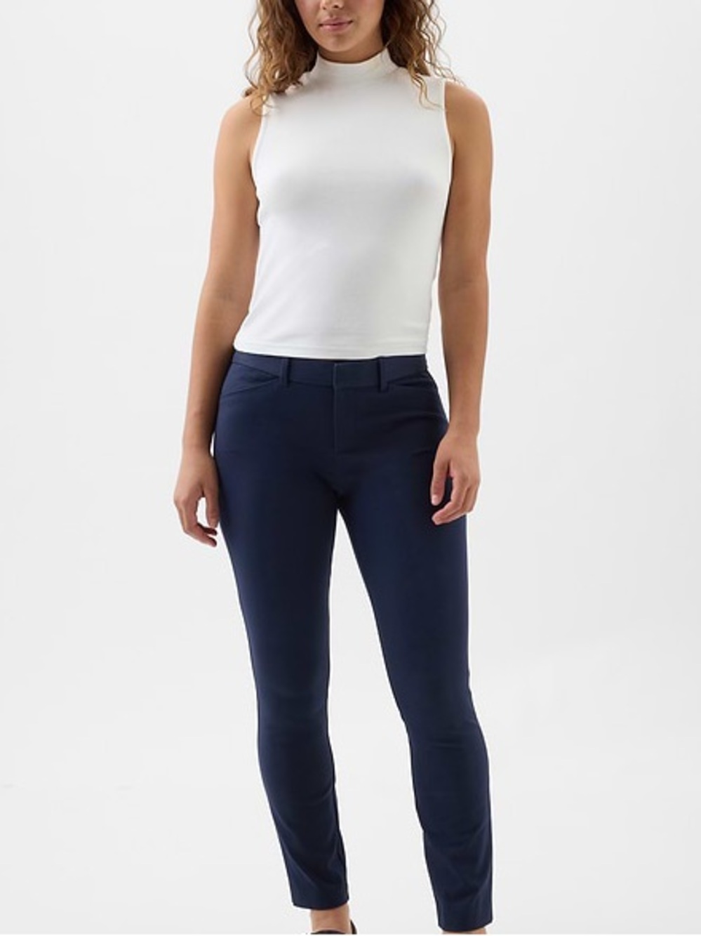 GAP Women’s Boyfriend Jeans in Navy